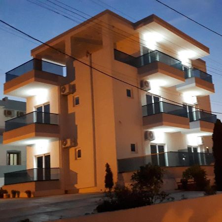 Hotel Zeka Εξαμίλιο Εξωτερικό φωτογραφία