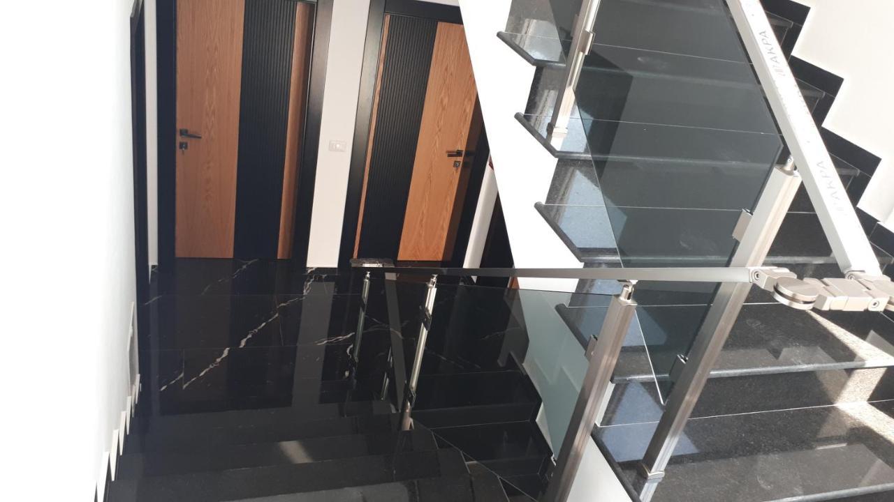 Hotel Zeka Εξαμίλιο Εξωτερικό φωτογραφία