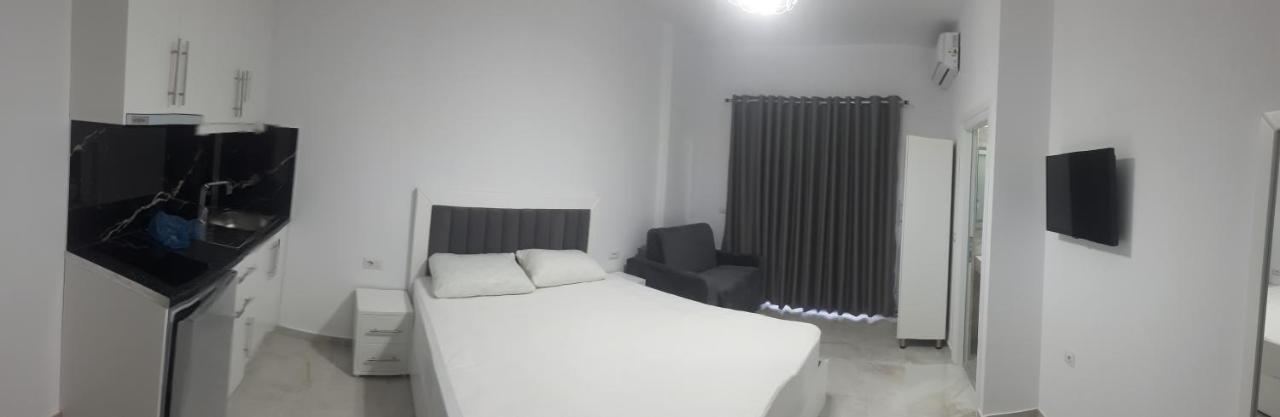Hotel Zeka Εξαμίλιο Εξωτερικό φωτογραφία