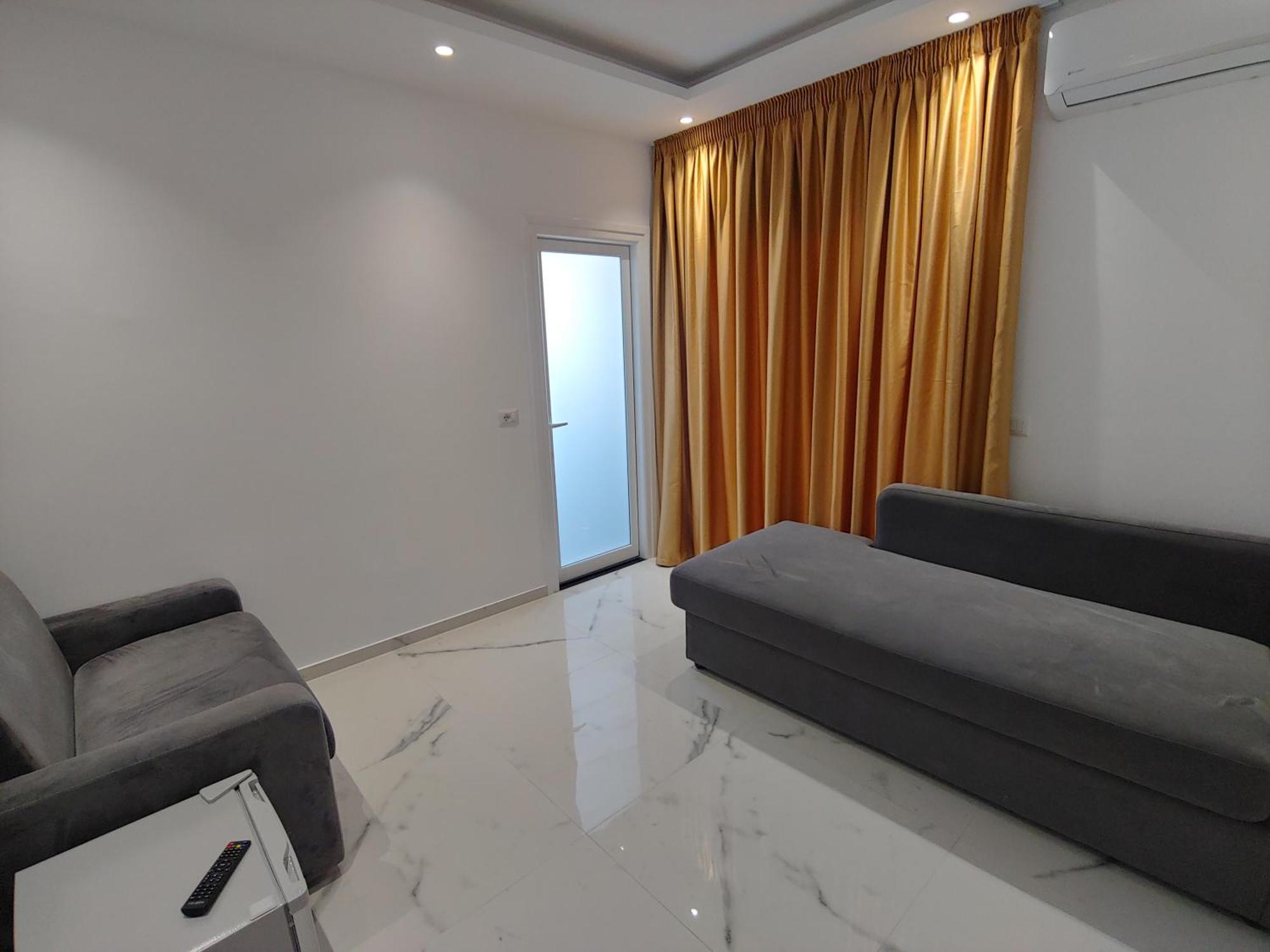 Hotel Zeka Εξαμίλιο Εξωτερικό φωτογραφία