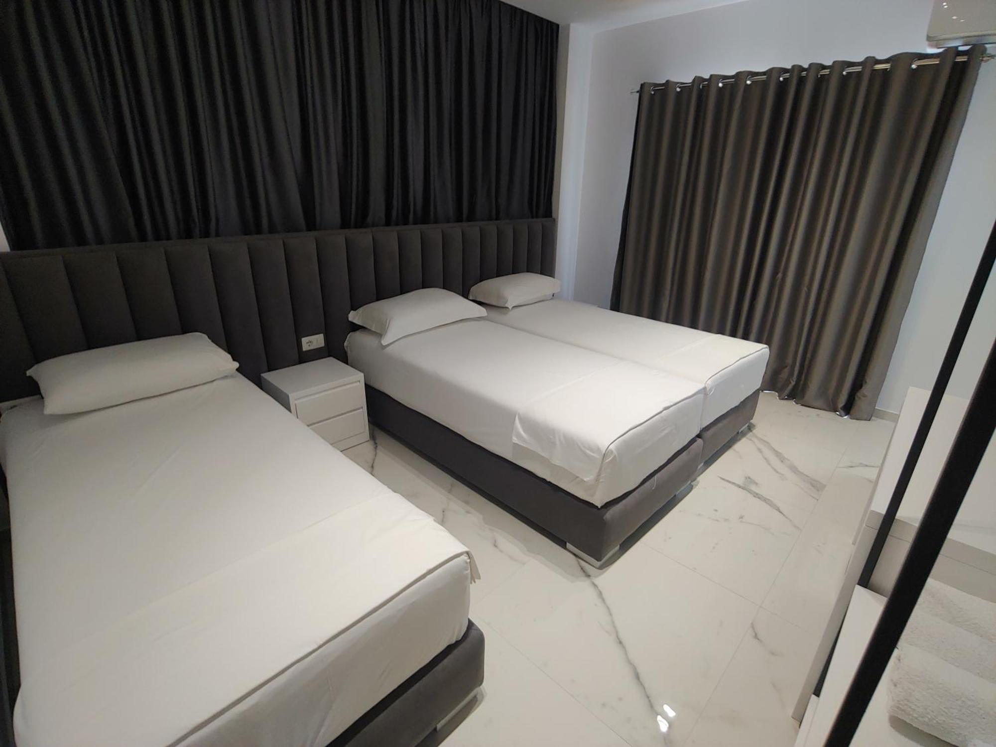 Hotel Zeka Εξαμίλιο Εξωτερικό φωτογραφία