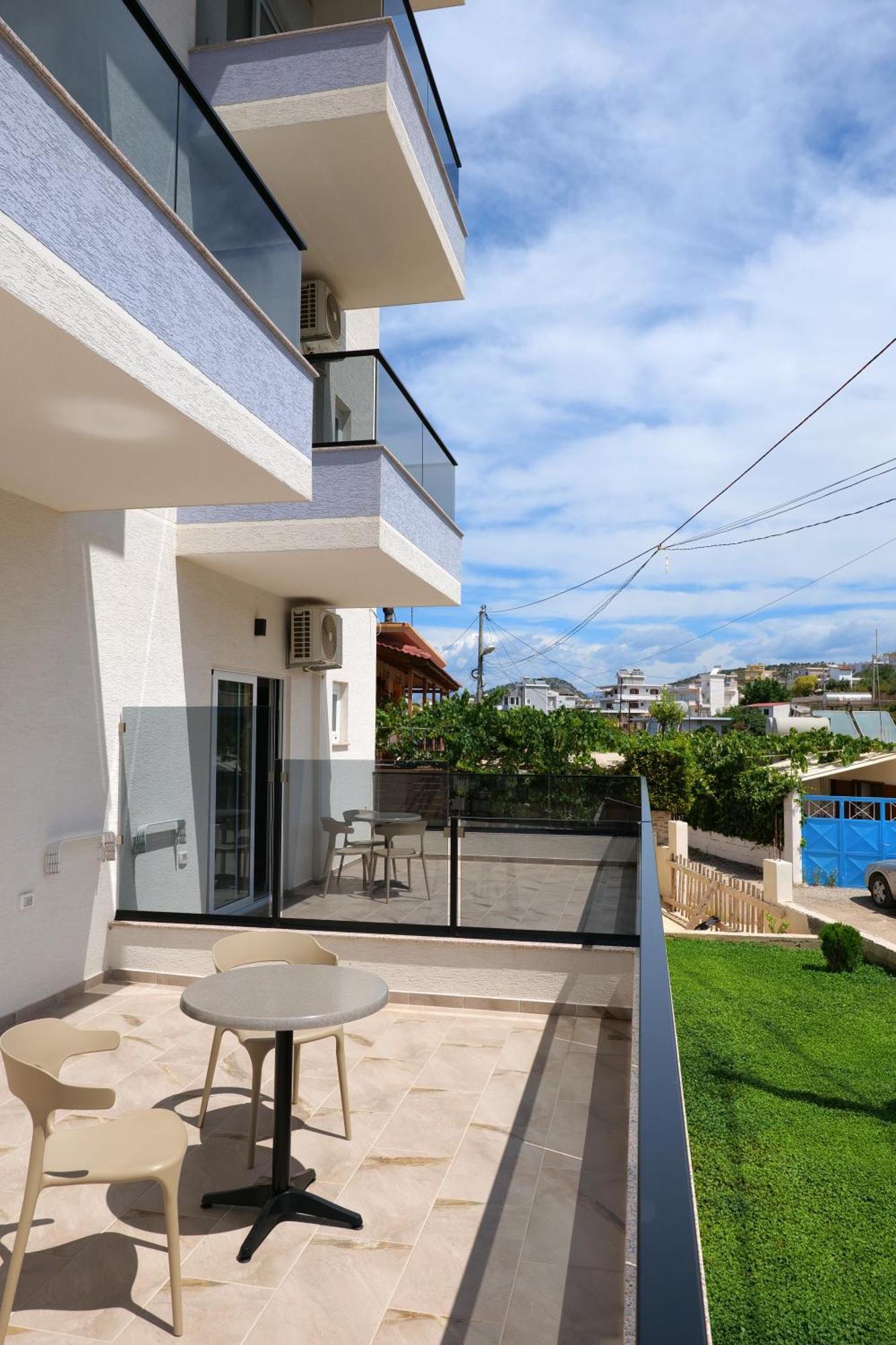 Hotel Zeka Εξαμίλιο Εξωτερικό φωτογραφία