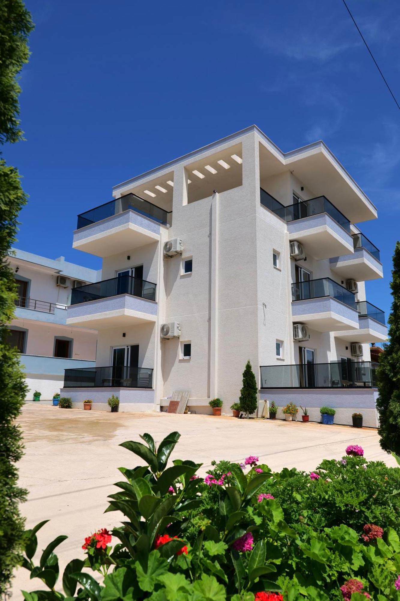 Hotel Zeka Εξαμίλιο Εξωτερικό φωτογραφία