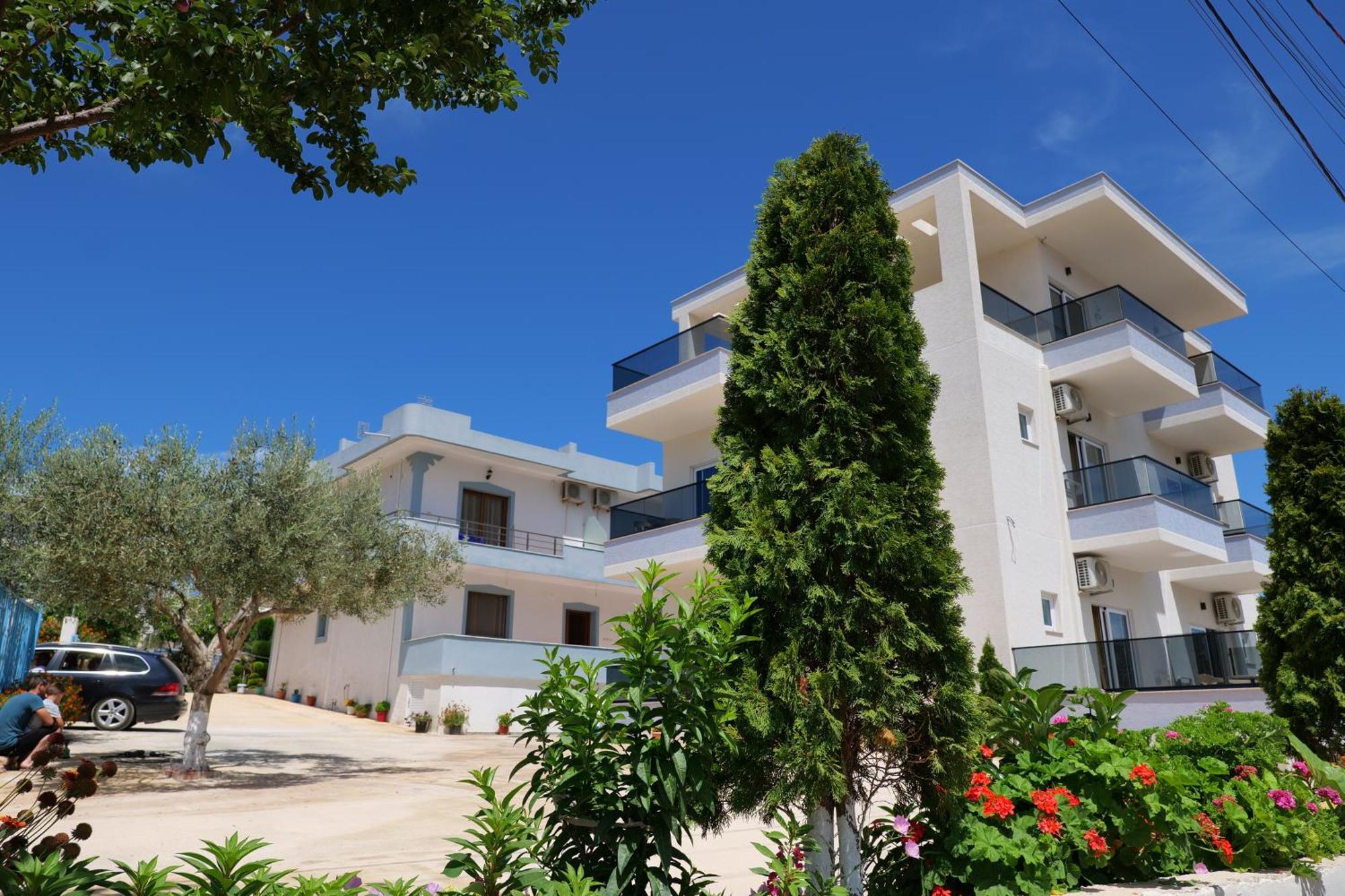 Hotel Zeka Εξαμίλιο Εξωτερικό φωτογραφία