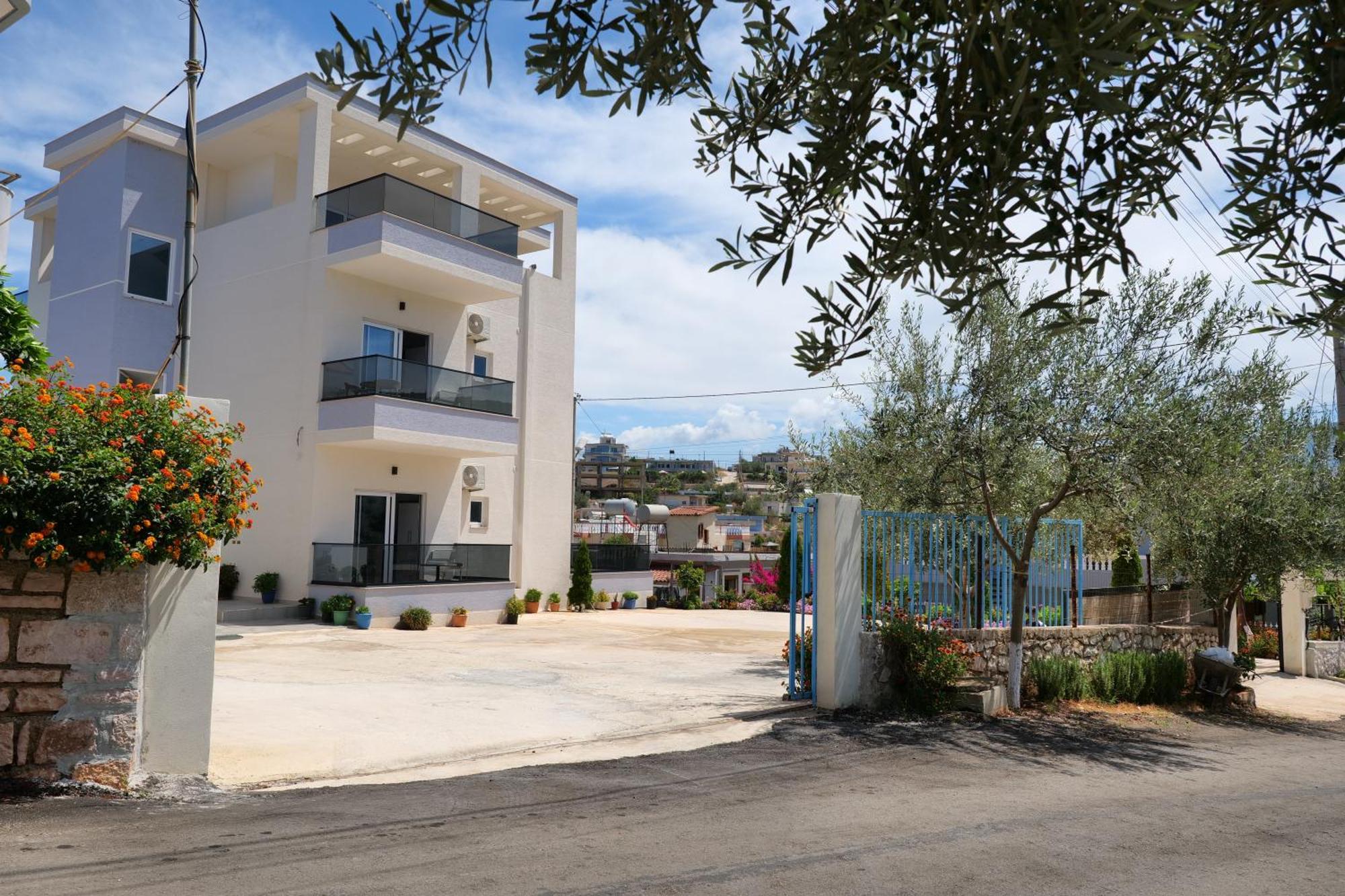 Hotel Zeka Εξαμίλιο Εξωτερικό φωτογραφία